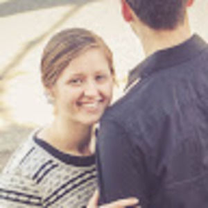 Meet your Posher, Caitlin